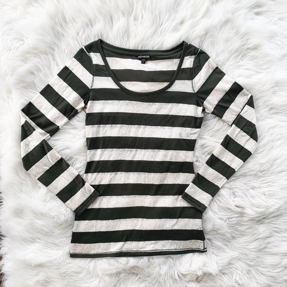 Express Striped Long-Sleeve Blouse 🕊